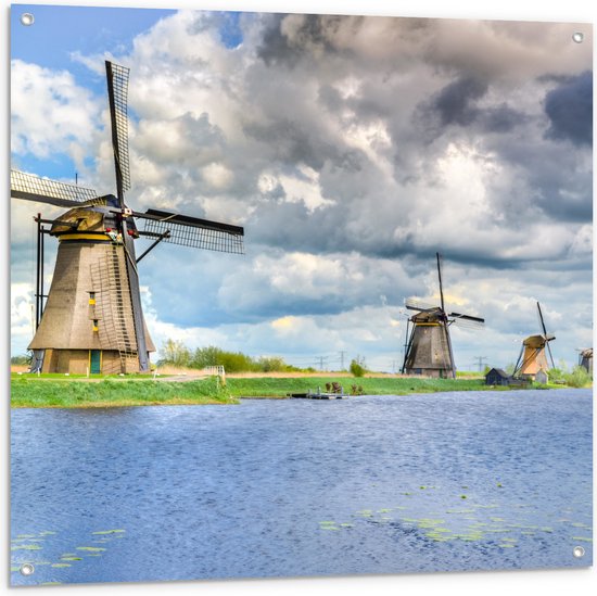 Tuinposter – WIndmolens aan het Water - 100x100 cm Foto op Tuinposter (wanddecoratie voor buiten en binnen)