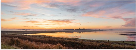 Poster Glanzend – Zonsopkomst over Meren aan het Weiland in Nederland - 150x50 cm Foto op Posterpapier met Glanzende Afwerking