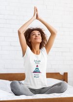 Shirt - Inhale the future exhale the past - Wurban Wear | Grappig shirt | Yoga | Unisex tshirt | Meditatie | Yoga kleding | Yoga mat | Wit