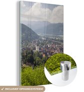 MuchoWow® Glasschilderij 60x90 cm - Schilderij acrylglas - Stadsaanzicht Staufenberg - Foto op glas - Schilderijen