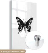 MuchoWow® Glasschilderij 100x150 cm - Schilderij acrylglas - Vlinder - Dieren - Retro - Zwart wit - Foto op glas - Schilderijen