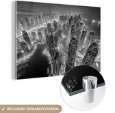 MuchoWow® Glasschilderij 30x20 cm - Schilderij acrylglas - Skyline Dubai, Verenigde Emiraten - zwart wit - Foto op glas - Schilderijen