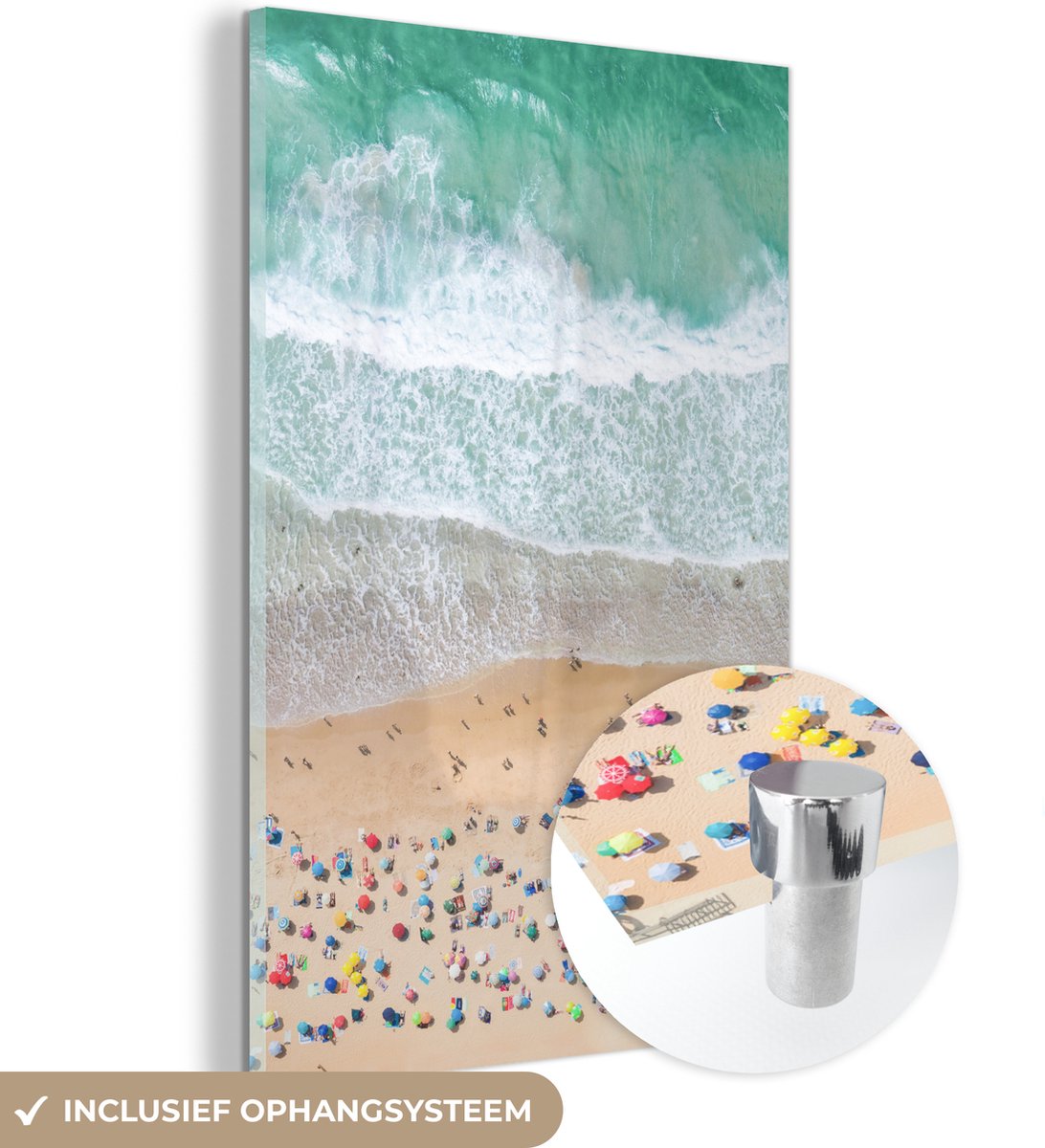 MuchoWow® Glasschilderij 120x180 cm - Schilderij acrylglas - Zee - Strand - Parasols - Water - Zomer - Foto op glas - Schilderijen