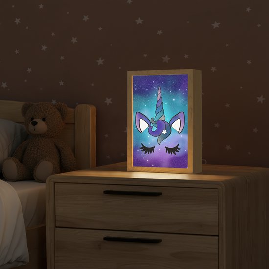 Nachtlampje 20x30 cm - Kinder lamp - Eenhoorn - Sterrenhemel - Ster - Blauw - Tafellamp kinderkamer - Slaapkamer lamp - Bedlamp kinderen - Kinderlampje stopcontact - Wandlamp babykamer - Nachtlampjes van Smart LoCo — afbeelding 2