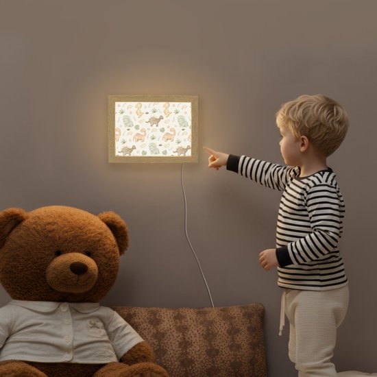 Nachtlampje 20x15 cm - Kinder lampje - Dino - Patroon - Pastel - Tafellamp kinderkamer - Slaapkamer lamp - Bedlamp kinderen - Kinderlampje stopcontact - Wandlamp babykamer - Nachtlampjes van OnlyWow — afbeelding 5
