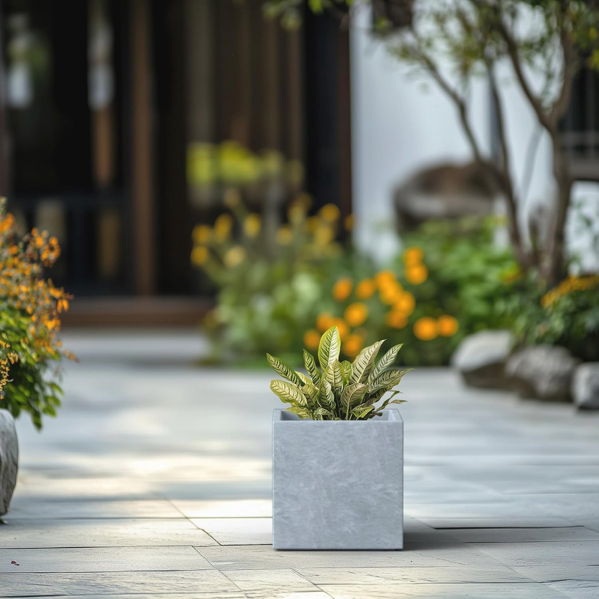 Elegante Handgemaakte Betonnen Tuinpotten voor Binnen en Buiten, Lichtgrijs, 10 x 10 x 10 Inch