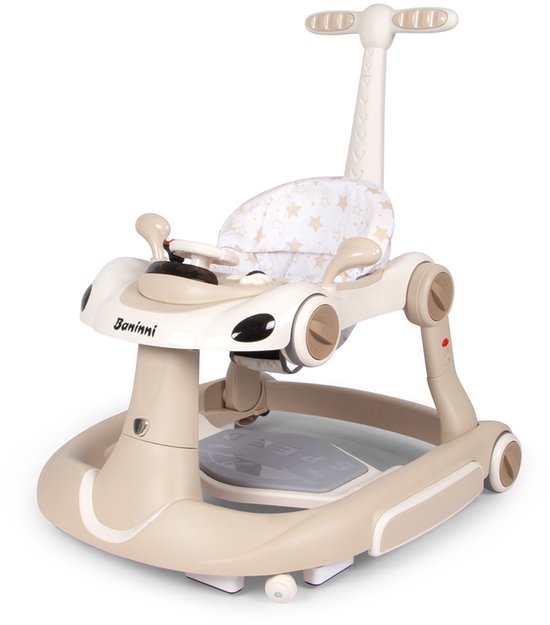 Beige loopstoel in auto-vorm met sterrenzitting, speelgoed en duwstang.