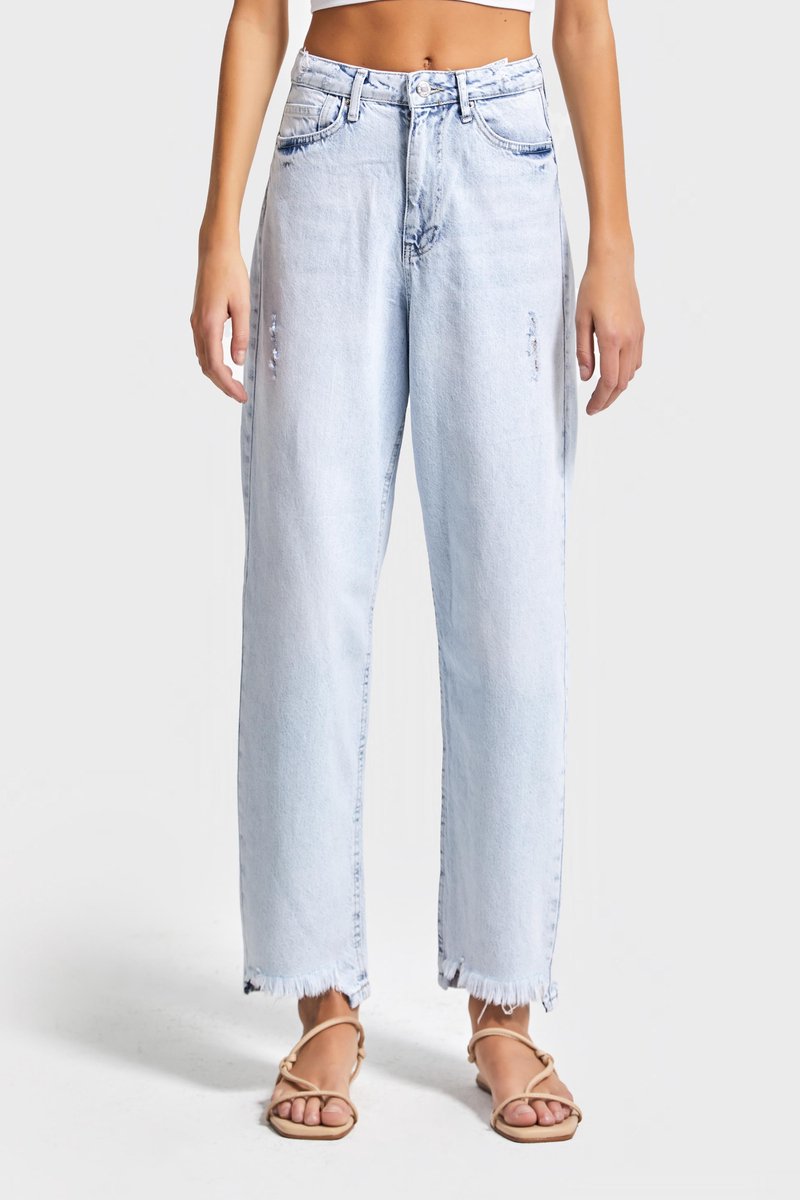 It's Basic - Relaxed High Rise Jeans