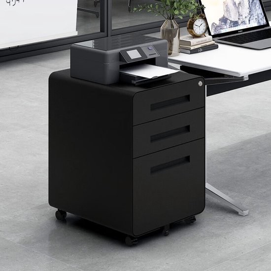 Zwart mobiel ladeblok met drie laden, met een printer erop, naast een bureau.
