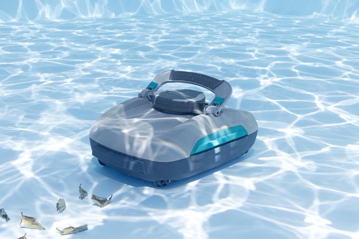 Bestway AquaTronix Pro G300 Pool Robot with Skimmer