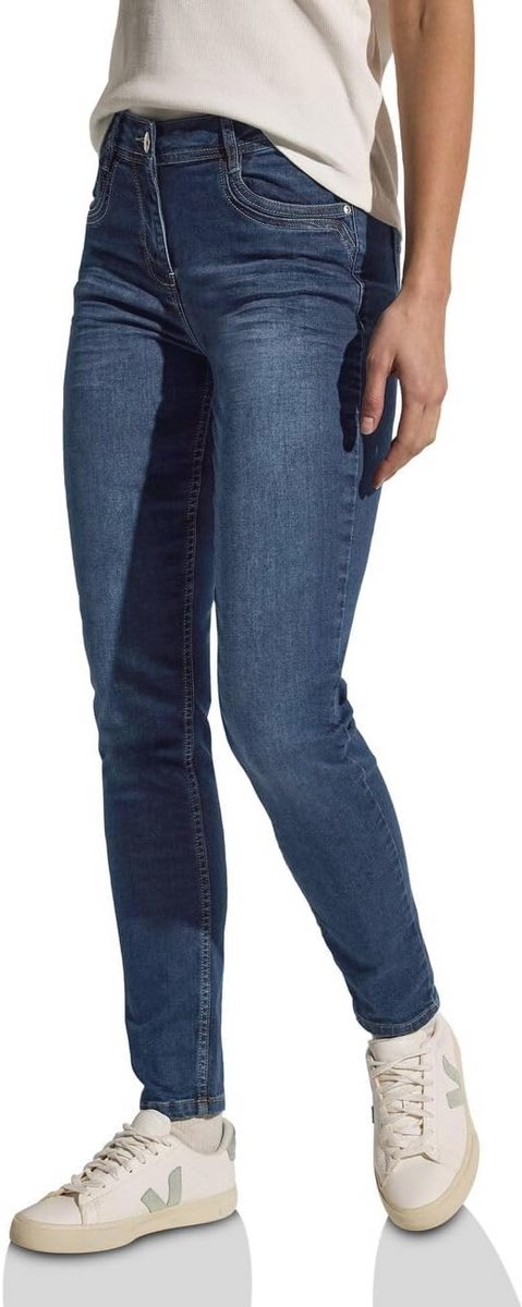 Slimfit dames jeans met hoge taille en slim legs in blauwe wassing