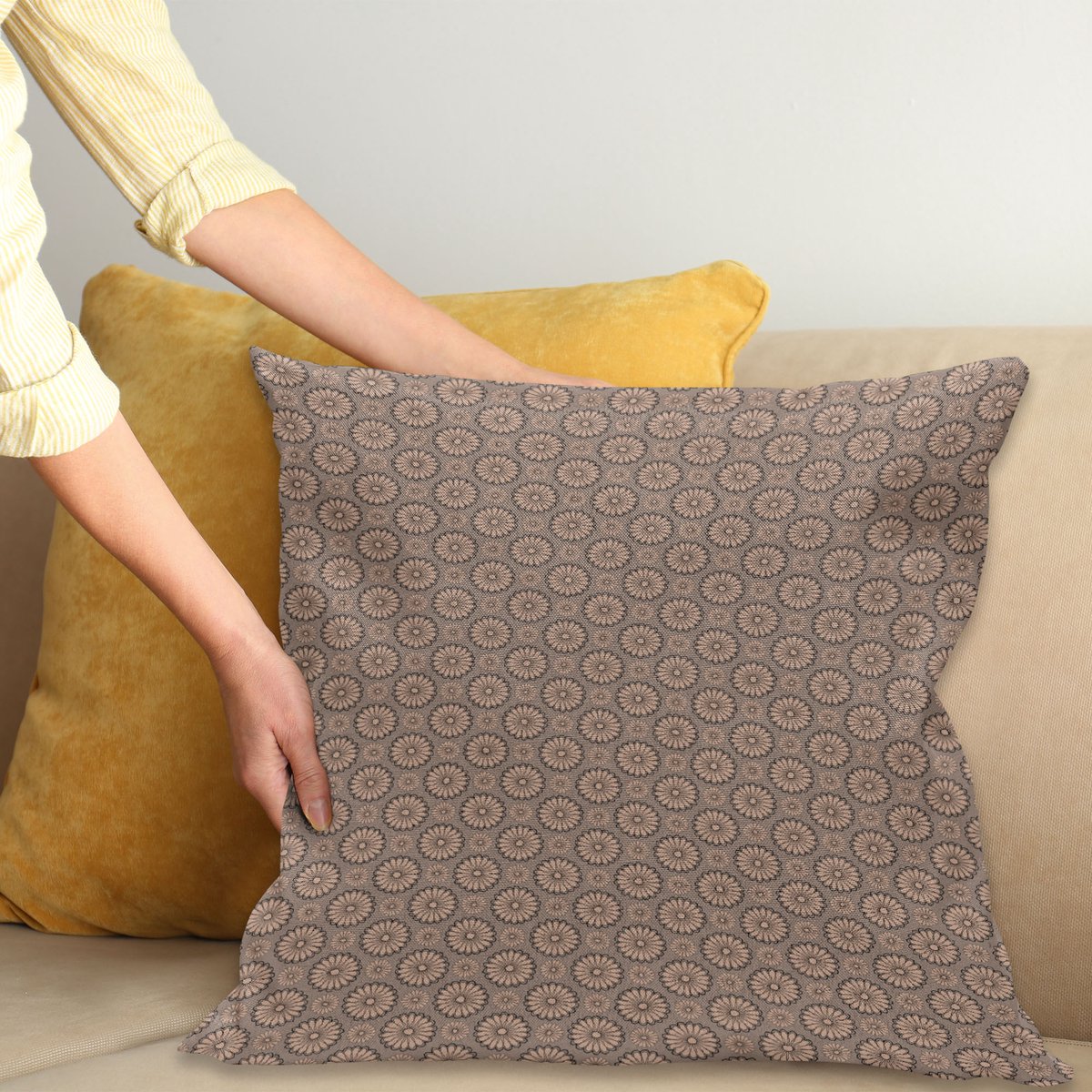 ABAKUHAUS Flora Kussenhoes – 40x40 cm – Dubbelzijdig bedrukt, Taupe-Perzik Warm Taupe Perzik
