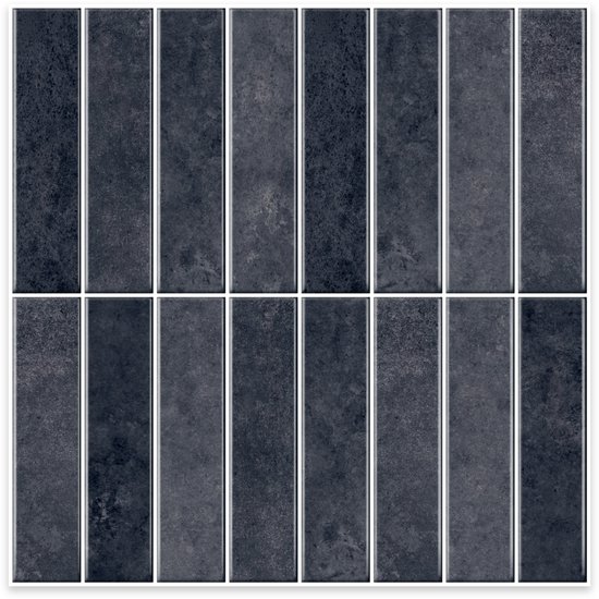 Deux rangées de 10 carreaux adhésifs bleu foncé avec une légère texture de pierre, avec un joint blanc.
