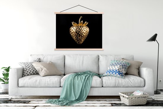 Posterhanger incl. Poster 150x113 cm - Schoolplaat - Aardbei - Goud - Zwart - Chrome - Textielposter - Blanke latten