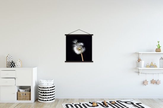 Porte-affiche avec Poster - Affiche scolaire - Une fleur de pollen sur fond noir - 40x40 cm - Lattes noires
