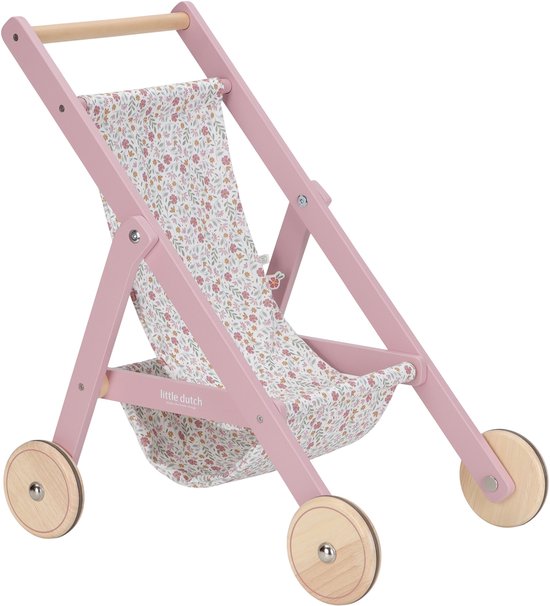 Roze poppenbuggy met bloemenprint stof en houten wielen.