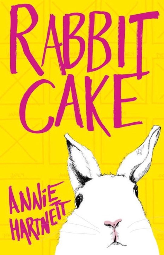 Couverture de livre avec le titre "Rabbit Cake" en lettres roses, avec un dessin de tête de lapin sur fond jaune.