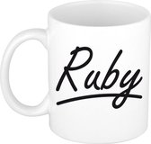 Ruby naam cadeau mok / beker met sierlijke letters - Cadeau collega/ vaderdag/ verjaardag of persoonlijke voornaam mok werknemers