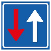 Voorrang op tegemoetkomend verkeer sticker, F6 150 x 150 mm