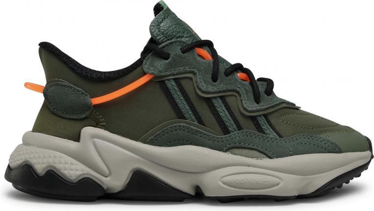 Adidas Ozweego J Lage sneakers - Jongens - Groen - Maat 38 | bol.com