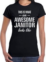 Awesome Janitor / geweldige congierge cadeau t-shirt zwart - dames -  kado / verjaardag / beroep shirt L