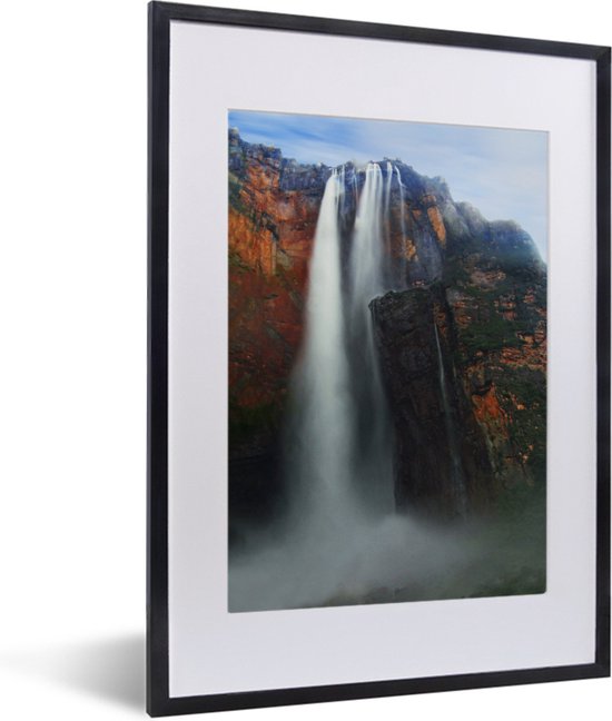 Fotolijst incl. Poster - 's Werelds hoogste waterval in het Nationaal park Canaima in Venezuela - 30x40 cm - Posterlijst