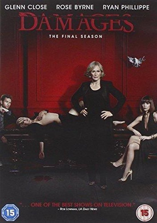 Glenn Close, Rose Byrne en Ryan Phillippe op de poster van Damages: The Final Season, met rode achtergrond.