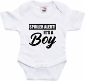 Spoiler alert boy gender reveal cadeau tekst baby rompertje wit jongens - Kraamcadeau - Babykleding 68 (4-6 maanden)