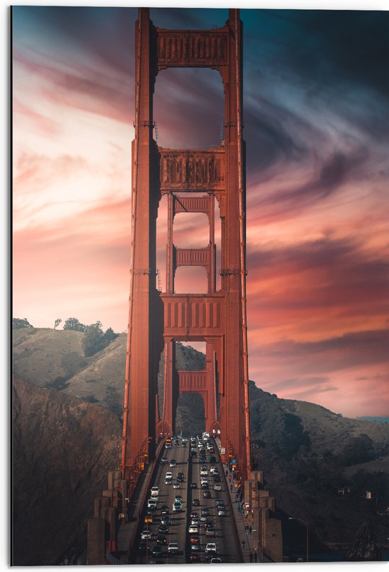 WallClassics - Dibond - Brug over het Water - San Francisco - 50x75 cm Foto op Aluminium (Wanddecoratie van metaal)