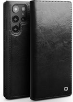 Qialino - Geschikt voor Samsung Galaxy S23 Ultra - Leren bookcase hoes - Zwart