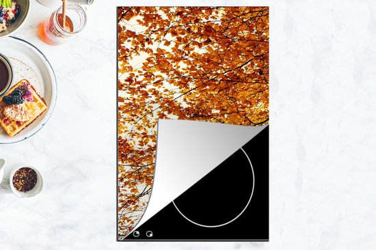 KitchenYeah® Inductie beschermer 30x52 cm - Boom - Herfstbladeren - Seizoenen - Landelijk - Kookplaataccessoires - Afdekplaat voor kookplaat - Inductiebeschermer - Inductiemat - Inductieplaat mat