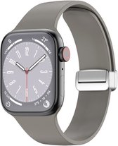 By Qubix Siliconen bandje - Folding Buckle - Grijs - Geschikt voor Apple Watch 42mm - 44mm - 45mm - Ultra - 49mm - Compatible Apple watch bandje -