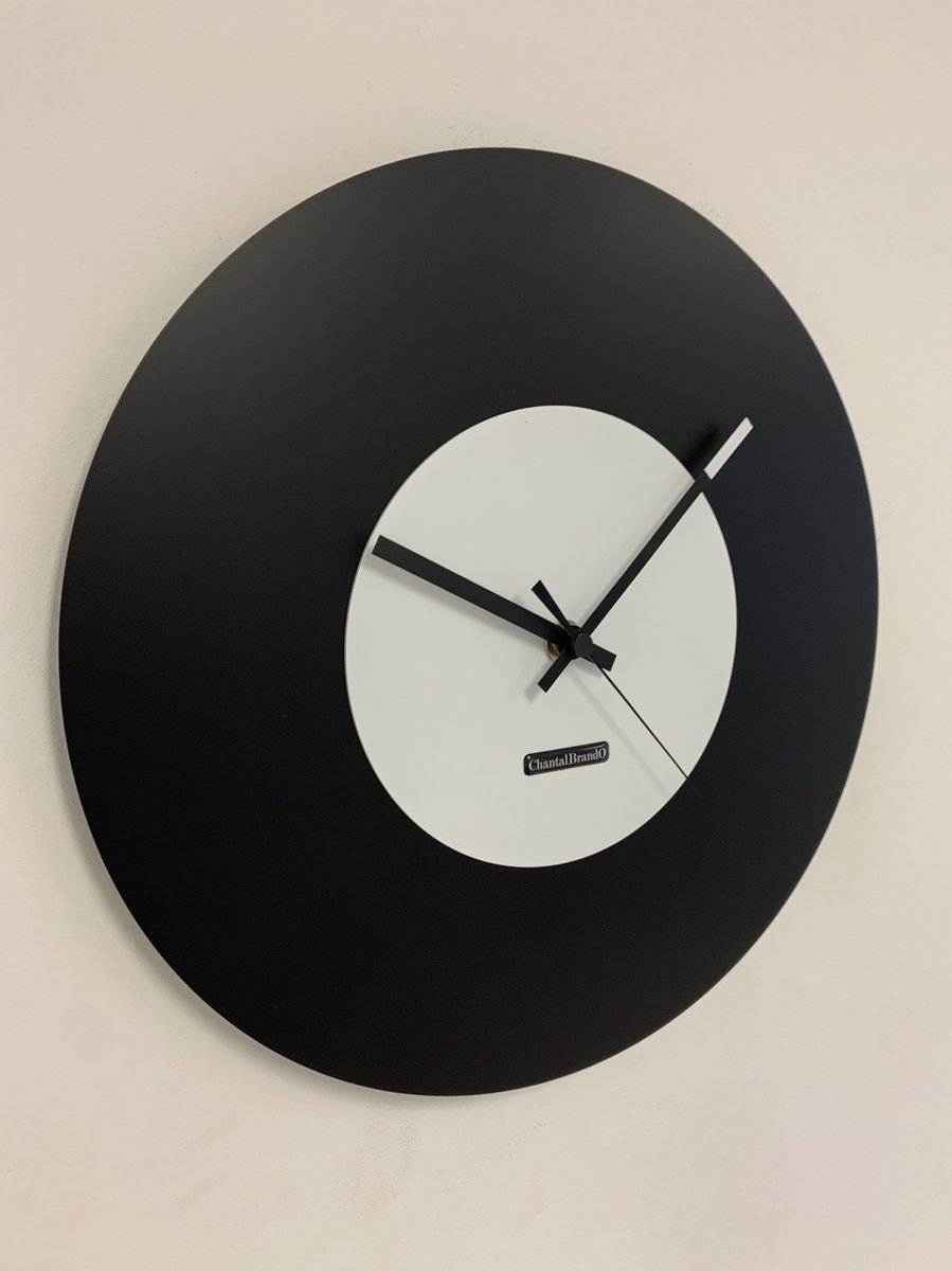 Wandklok ChantalBrandO MISTRAL BLACK & WHITE -- MODERN DESIGN --