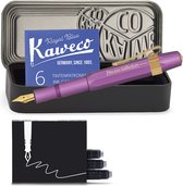 Kaweco - Cadeauset - 4delig - Kaweco AL Sport COLLECTION Fountain Pen Vibrant Violet Vulpen Medium - Nostalgic Octagonal Clip Gold Plated - Zwart Vintage blikje - Doosje Royal Blue - Doosje zwarte Vullingen