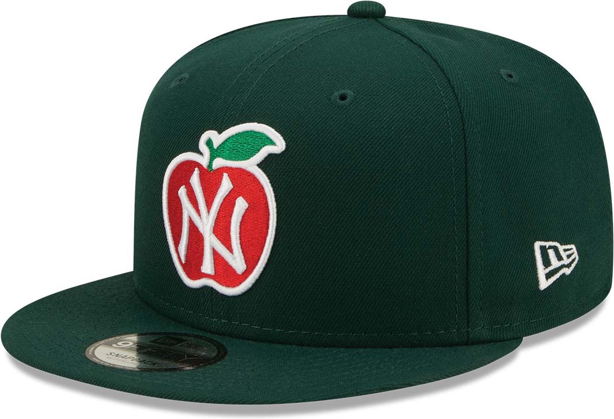 New York Yankees Apple Dark Green 9FIFTY Snapback Cap S/M