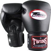 Twins (kick)bokshandschoenen Velcro zwart 12 oz