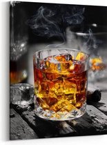 Schilderij - Cigar and glass with whiskey with ice cubes — 70x100 cm