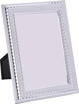 1x Zilveren honingraat relief fotolijsten/fotoframes 13,5 x 18,5 cm - Woondecoraties/ - Woonaccessoires - Fotolijsten/fotoframes - Fotolijstjes voor 10 x 15 cm foto