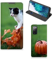 Hoesje Geschikt voor Samsung Galaxy S20 FE Flip Case Kitten