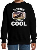 Dieren paarden sweater zwart kinderen - horses are serious cool trui jongens/ meisjes - cadeau zwart paard/ paarden liefhebber 5-6 jaar (110/116)