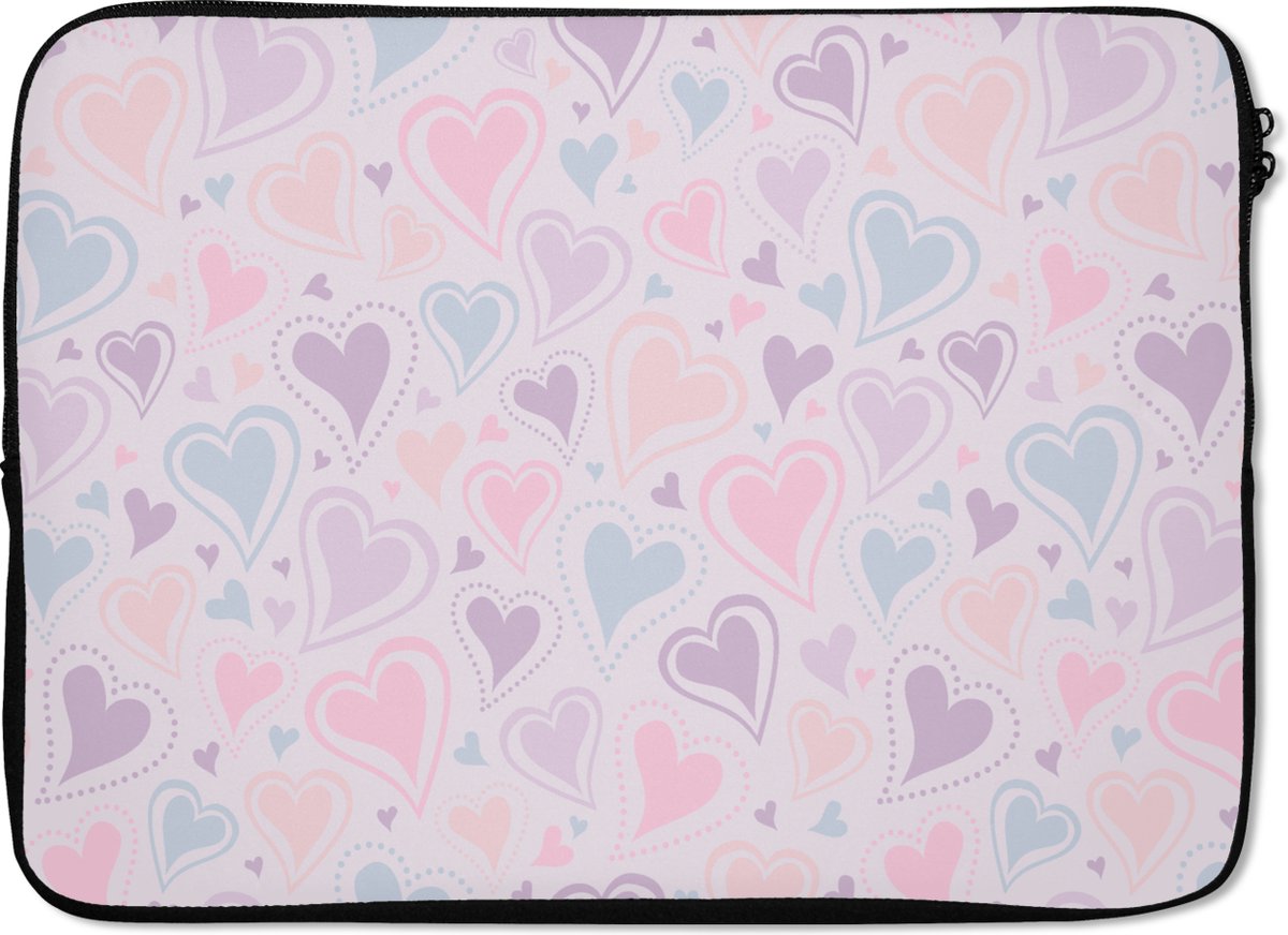Laptophoes 14 inch - Meiden - Hartjes - Patronen - Girl - Kids - Kinderen - Laptop sleeve - Binnenmaat 33x23 cm - Zwarte achterkant