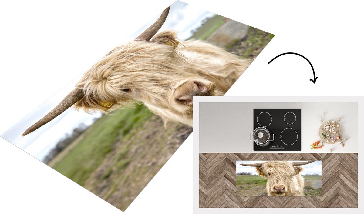 KitchenYeah Keukenloper - Loper keuken - Schotse hooglander - Licht - Landschap - 120x50 cm - Keukenloper vinyl Multicolor
