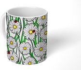 Mok - Koffiemok - Madeliefjes - Bloemen - Patroon - Mokken - 350 ML - Beker - Koffiemokken - Theemok