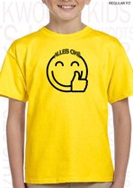 ALLES OKE SMILEY kids t-shirt - Geel - Maat 140 - Korte mouwen - Ronde hals - Regular Fit - Alles gaat prima - Kwoots - Unisex t-shirt