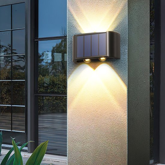 BaykaDecor - Luxe Solar Wandlamp - Tuinverlichting - Tuinlamp - Buitenlamp - Buitenlampen - Zonnepaneel Lamp - Warm Wit - 4 LED - BaykaDecor