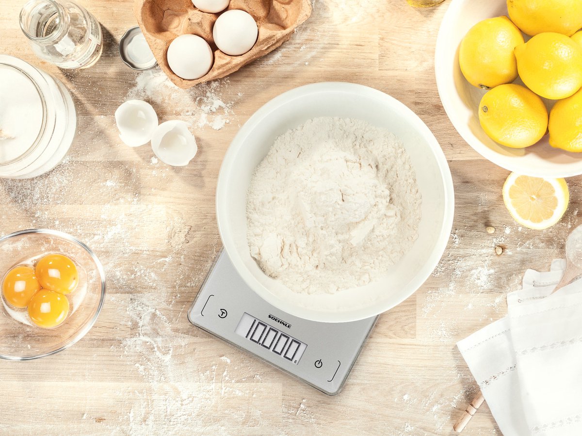 Bol.com Soehnle keukenweegschaal Page Comfort 300 Slim - digitaal - 1 gram nauwkeurig - tot 10 kg - zilver aanbieding