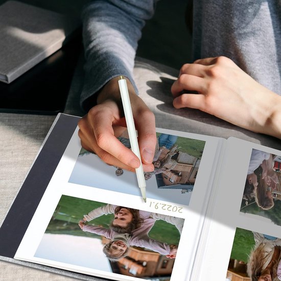 Draagbaar zelfklevend fotoalbum - veganistisch leer, blanco plakboekmap, fotokaartboek met schrijfruimte en 20 zelfklevende vellen (40 pagina's) voor 3x5, 4x6, 5x7, 6x8 afbeeldingen - bruin, 22,3 x