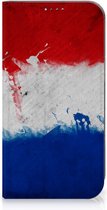 Flip Cover Geschikt voor iPhone 15 Telefoonhoesje Nederlandse Vlag