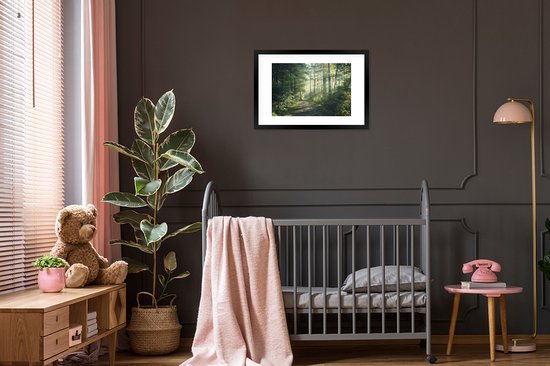 Image encadrée - Cadre photo Route à travers une forêt brumeuse 60x40 cm - Affiche encadrée (Décoration murale salon / chambre)