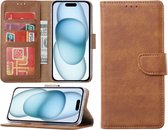 Hoesje Geschikt voor iPhone 15 Plus – portemonnee bookcase met pasjeshouder – Bruin